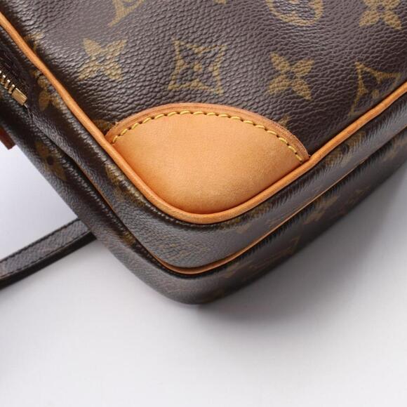 LOUIS VUITTON Authentic Brown Monogram Leather Shoulder Bag - Picture 7 of 10